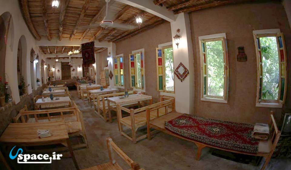 رستوران سنتی اقامتگاه بوم گردی رادک - چناران - روستای رادکان